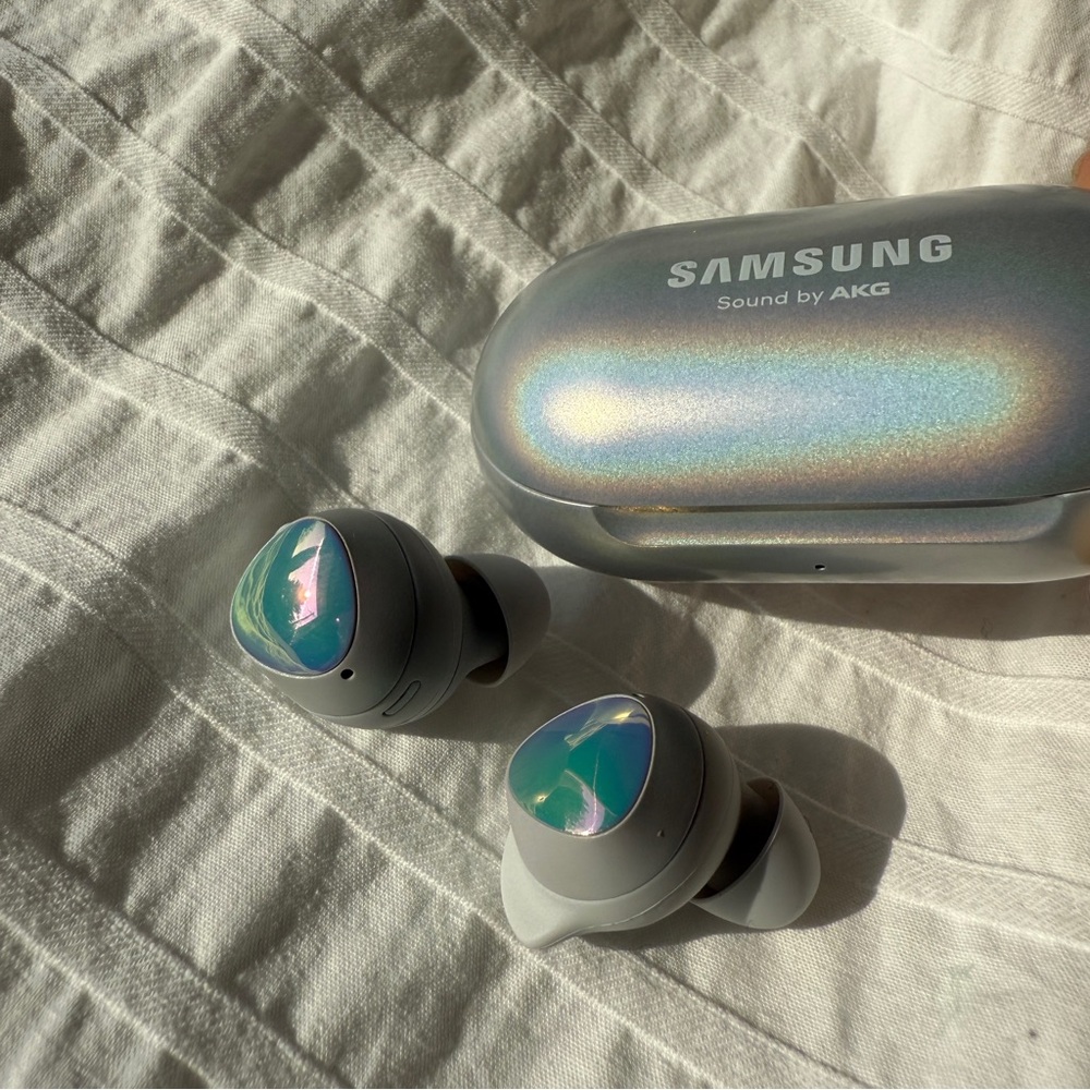Samsung Galaxy Buds Bluetooth Earbuds Headphones Wireless